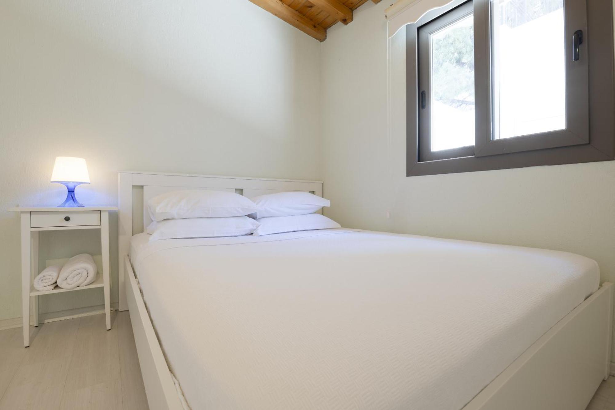 Aegean Apartments - Marina & Chios Island View Cesme Exterior photo